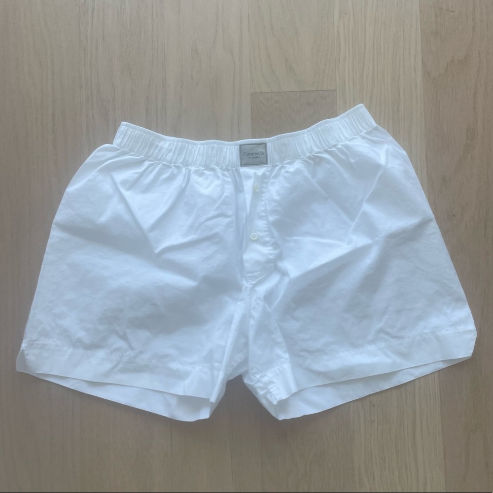 Comme Si La Boxer Classica in White